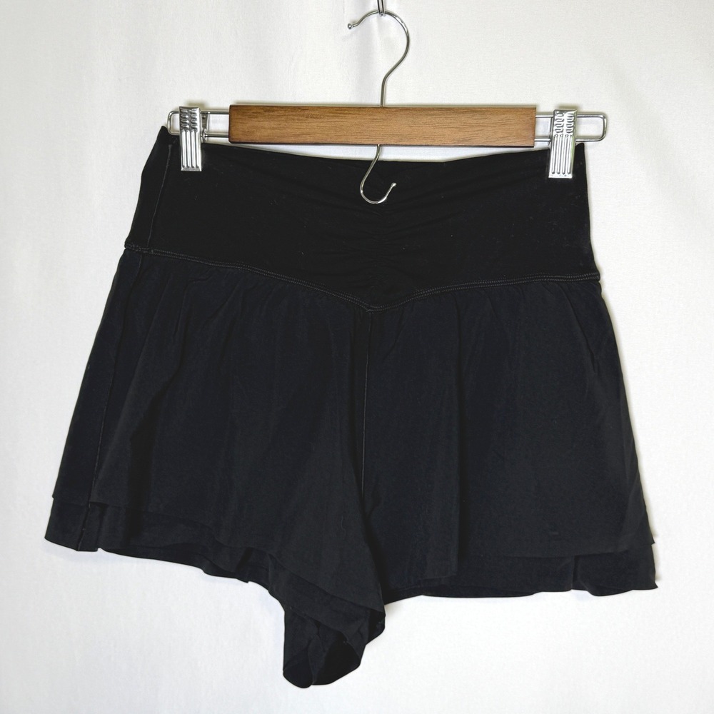 OFFLINE by Aerie Black High Waisted Flowy Athletic Shorts Medium 0731-1164 - Picture 3 of 8